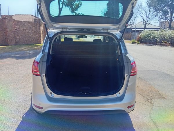 2016-Ford-B-Max-10-EcoBoost-Titanium image:6