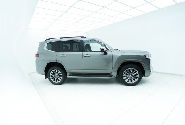 New Toyota Land Cruiser 300 V6 3.3 D ZX for sale in Gauteng - Cars