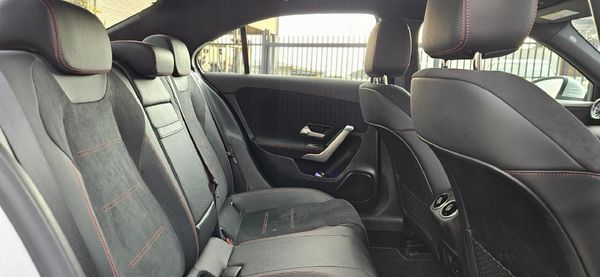 2022-Mercedes-Benz-A-Class-A-200-Sedan image:12