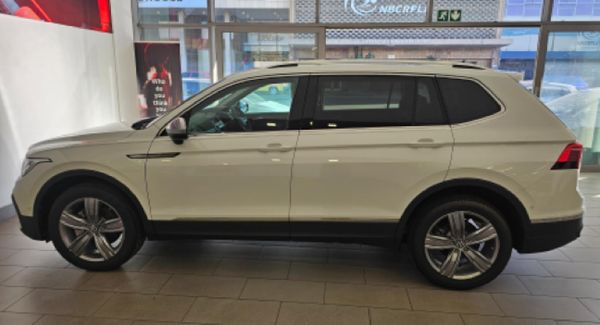 2025-Volkswagen-Tiguan-Allspace-14-TSI-Life-DSG-Auto image:12