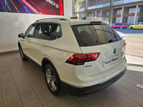 2025-Volkswagen-Tiguan-Allspace-14-TSI-Life-DSG-Auto image:2