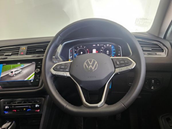 2025-Volkswagen-Tiguan-Allspace-14-TSI-Life-DSG-Auto image:5
