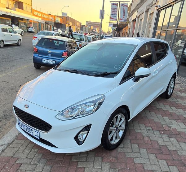 2018-Ford-Fiesta-10-EcoBoost-Trend-5-dr image:2