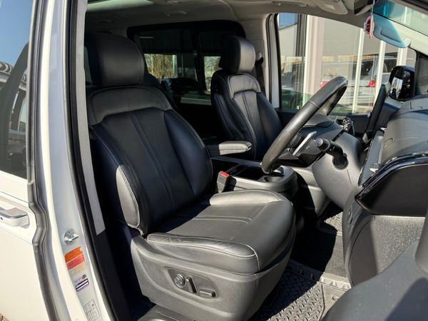 2022-Hyundai-Staria-22d-Luxury-Auto image:15