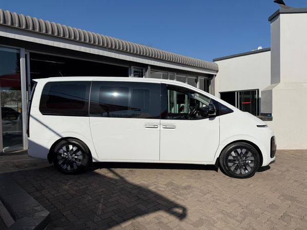 2022-Hyundai-Staria-22d-Luxury-Auto image:1