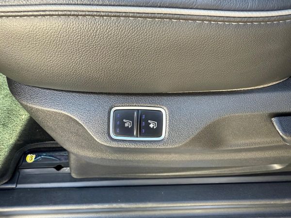 2022-Hyundai-Staria-22d-Luxury-Auto image:8