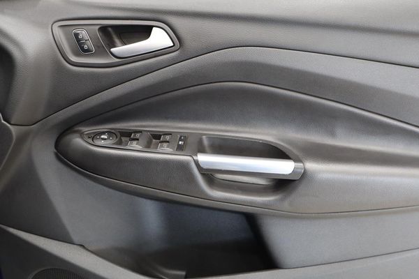 2017-Ford-Kuga-15-EcoBoost-Trend image:18