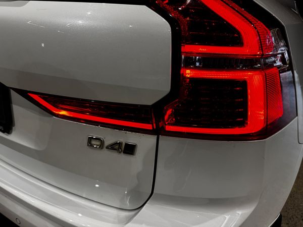 2018-Volvo-XC60-D4-Momentum-Auto-AWD image:6