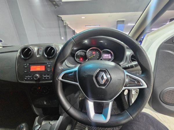 2019-Renault-Sandero-900T-Expression image:4
