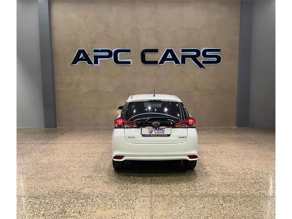 2020-Toyota-Yaris-15-XS-5-dr image:4