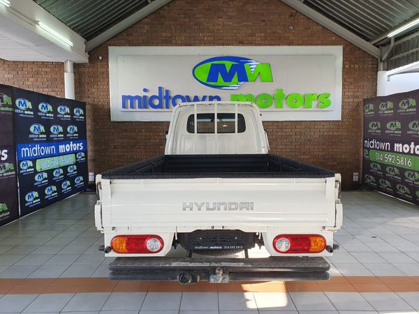 2017-Hyundai-H100-Bakkie-26D-Dropside image:5