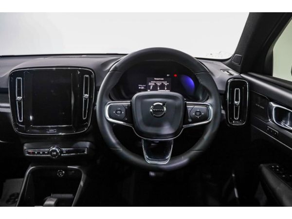 2025-Volvo-C40-Recharge-Twin-Pure-Electric image:17