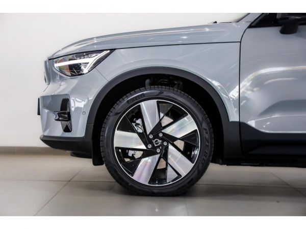 2025-Volvo-C40-Recharge-Twin-Pure-Electric image:3