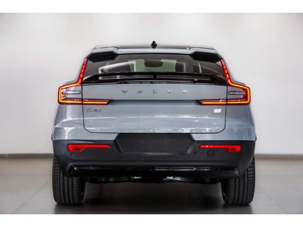 2025-Volvo-C40-Recharge-Twin-Pure-Electric image:5