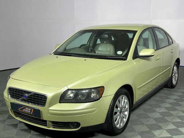 Used Volvo S40 2.4i for sale in Gauteng - Cars.co.za (ID::10438741)