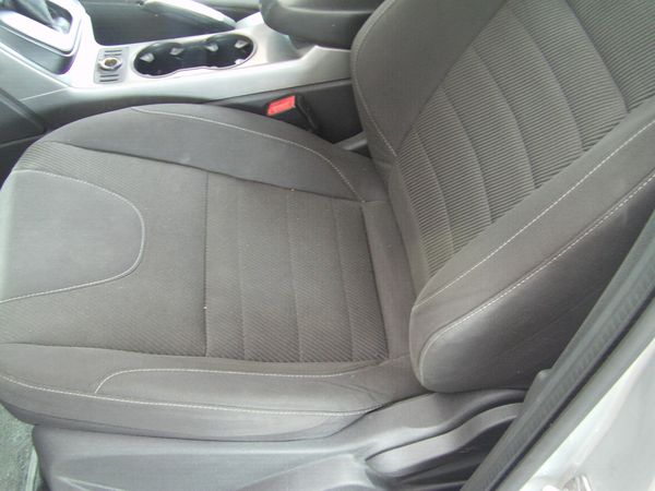 2016-Ford-Kuga-15-EcoBoost-Ambiente-Auto image:16