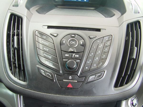 2016-Ford-Kuga-15-EcoBoost-Ambiente-Auto image:20
