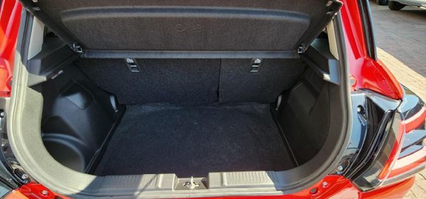 2026-Suzuki-Swift-12-GLX-Auto image:16