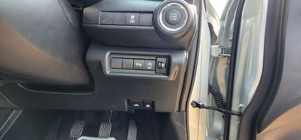 2026-Suzuki-Swift-12-GLX image:12