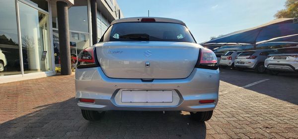 2026-Suzuki-Swift-12-GLX image:5