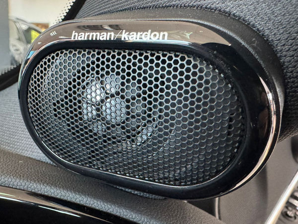 2021-MINI-Clubman-Cooper-JCW-Auto image:16