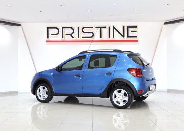 2017-Renault-Sandero-900T-Stepway-Expression image:3