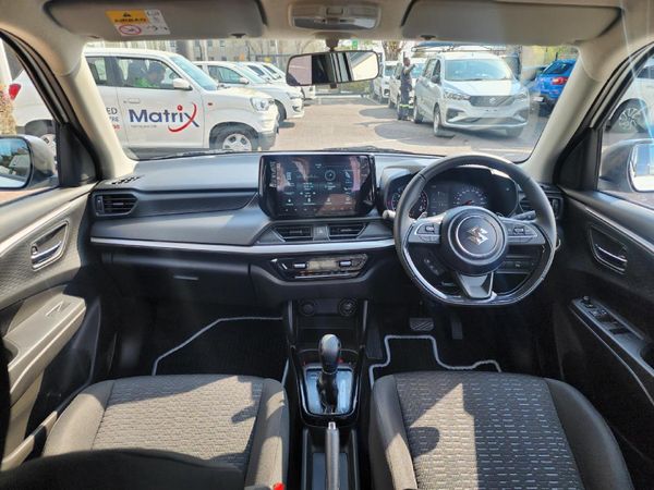 2026-Suzuki-Swift-12-GLX-Auto image:8