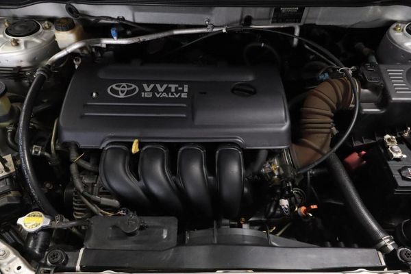 2004-Toyota-Corolla-180i-GLS-Auto image:12