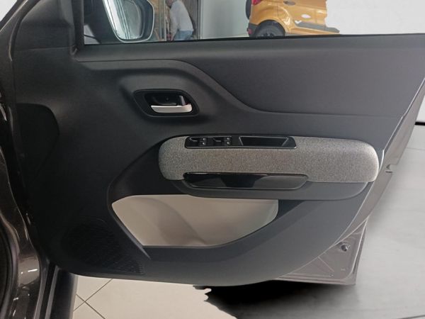 2025-Citroen-C3-Aircross-12-Plus image:14