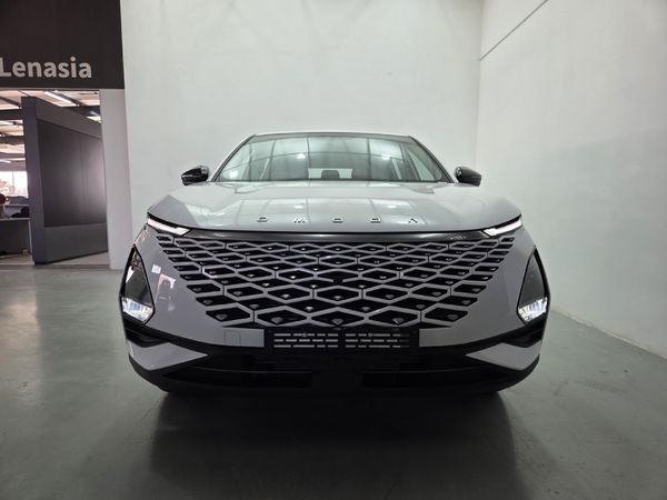 2026-Omoda-C7-15T-SHS-DHT-Phev image:1