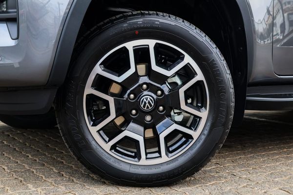 2025-Volkswagen-Amarok-20-BiTDI-154kW-4Motion-Panamericana-Auto-Double-C image:7