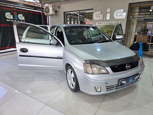 Used Opel Corsa Classic 1.8 Executive for sale in Gauteng - Cars