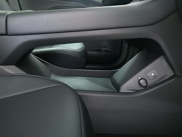 2026-Haval-H6-15T-Hybrid-Luxury-DHT image:21