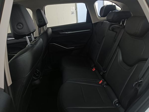 2026-Haval-H6-15T-Hybrid-Luxury-DHT image:26