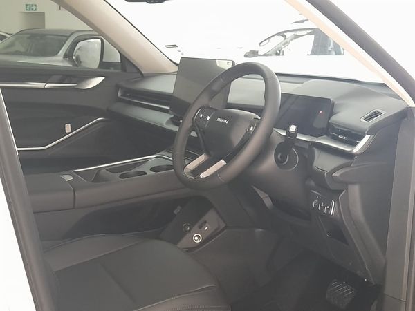2026-Haval-H6-15T-Hybrid-Luxury-DHT image:5
