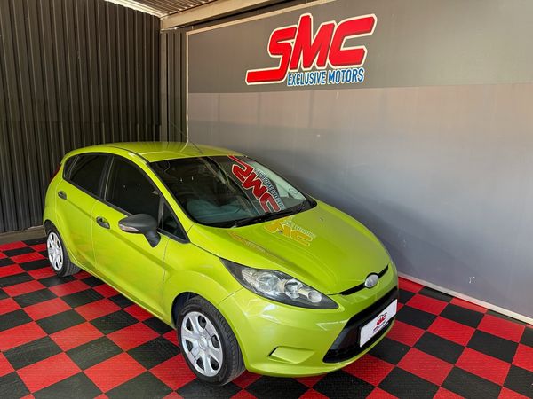 2010-Ford-Fiesta-16i-Ambiente-5-dr image:1