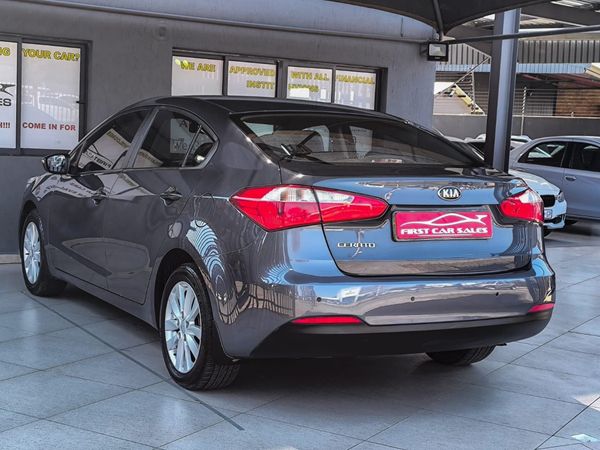2013-Kia-Cerato-20-5-dr-Auto image:3