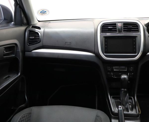 2022-Suzuki-Vitara-Brezza-15-GL-Auto image:11