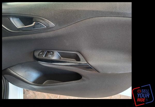 2019-Opel-Corsa-10T-EcoFlex-Essentia-5-dr image:13