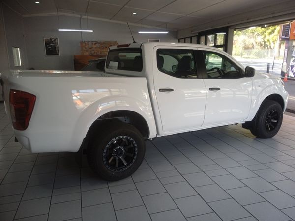 2025-Nissan-Navara-25D-XE-Double-Cab image:4