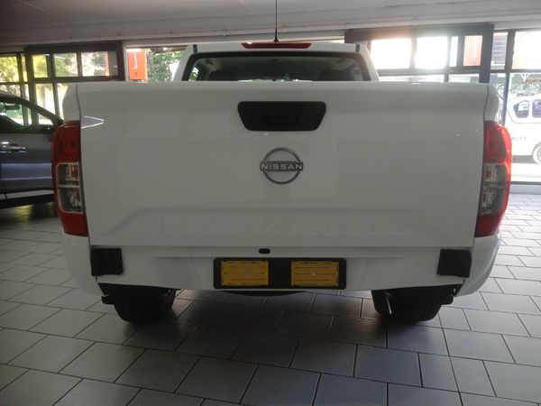 2025-Nissan-Navara-25D-XE-Double-Cab image:6