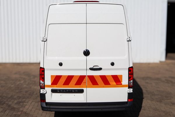 2025-Volkswagen-Crafter-50-20TDi-103KW-XLWB-FC-PV image:4
