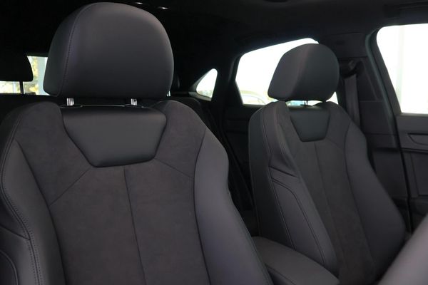 2025-Audi-Q3-Sportback-35TDI-Black-Edition image:18