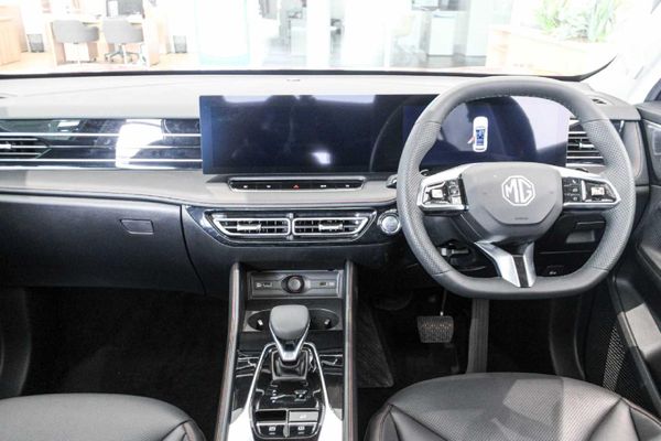 2026-MG-HS-20T-Lux-Auto image:16