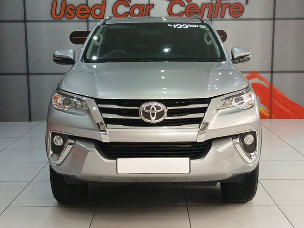 2020-Toyota-Fortuner-24-GD-6-Raised-Body-Auto image:1