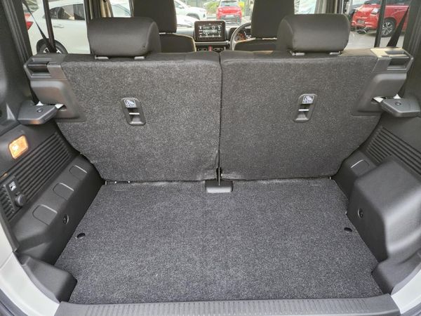 2026-Suzuki-Jimny-15-GLX-AllGrip-5-Door-Auto image:16