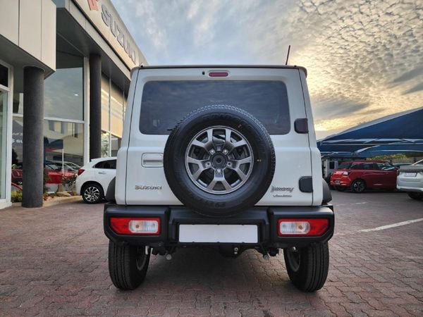 2026-Suzuki-Jimny-15-GLX-AllGrip-5-Door-Auto image:5