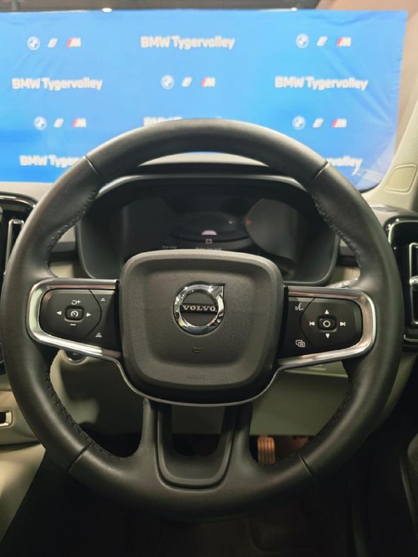 2024-Volvo-XC40-B3-Essential-Geartronic-Mild-Hybrid image:9