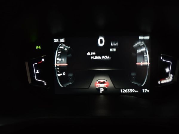 2021-Mitsubishi-Pajero-Sport-24D-4x4-Exceed-Auto image:13