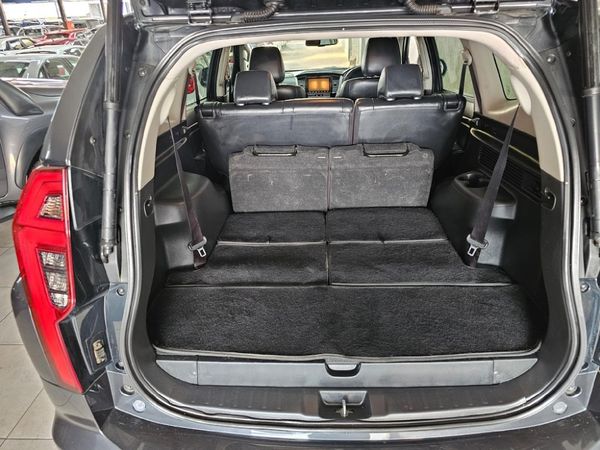 2021-Mitsubishi-Pajero-Sport-24D-4x4-Exceed-Auto image:5